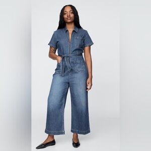 Gap Retro Denim Belted Jumpsuit Coveralls NWOT 12 Classic Timeless Iconic Jeans